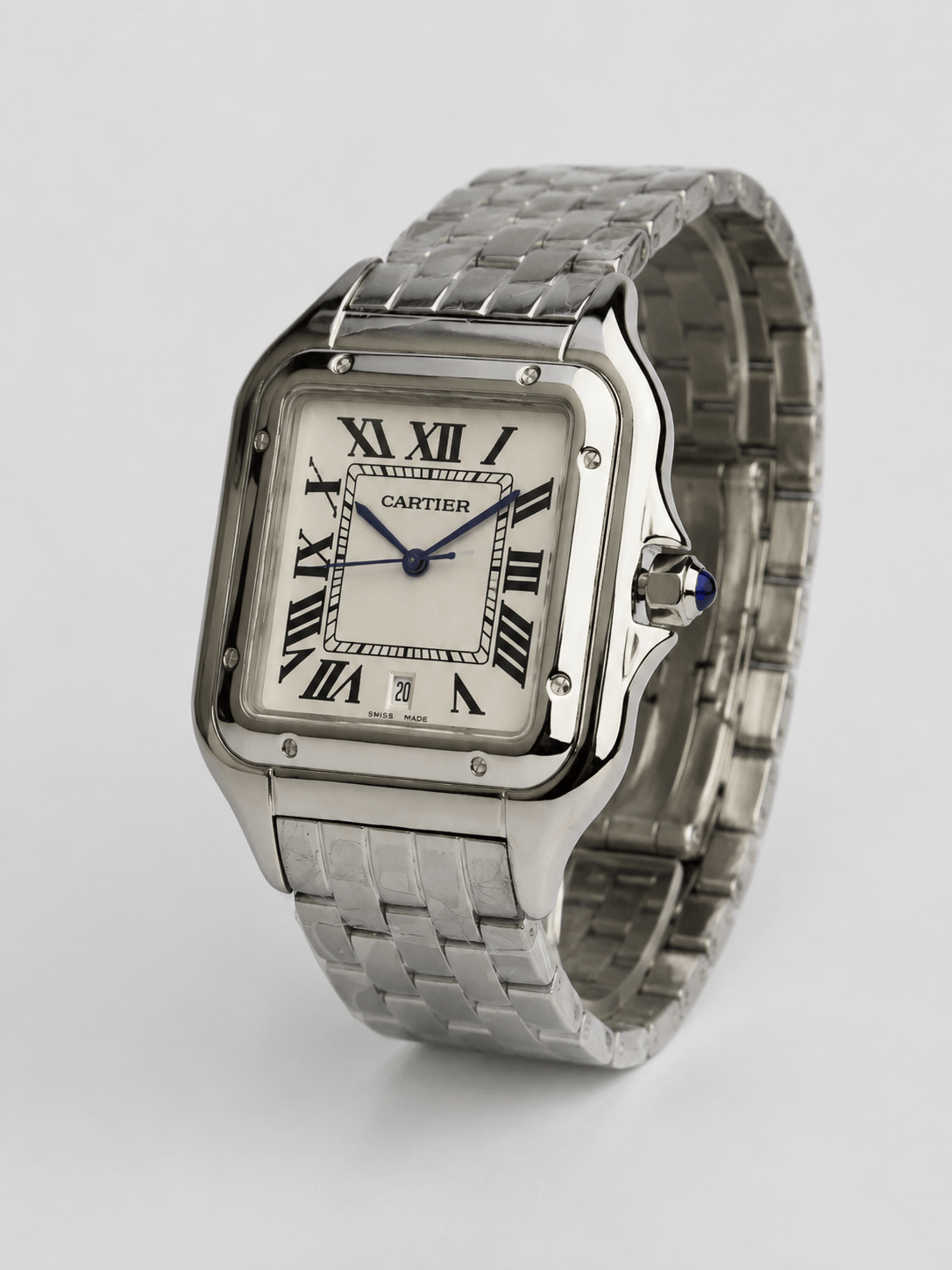 ساعت کارتیر پنتر مردانه سیلور صفحه سفید | Cartier Panthere Large | ساعت رادین ساعت کارتیر پنتر مردانه سیلور زاویه 45 درجه